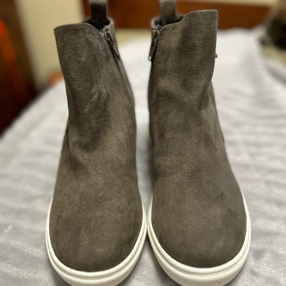 Madden Girl Women’s Wedge Sneakers
